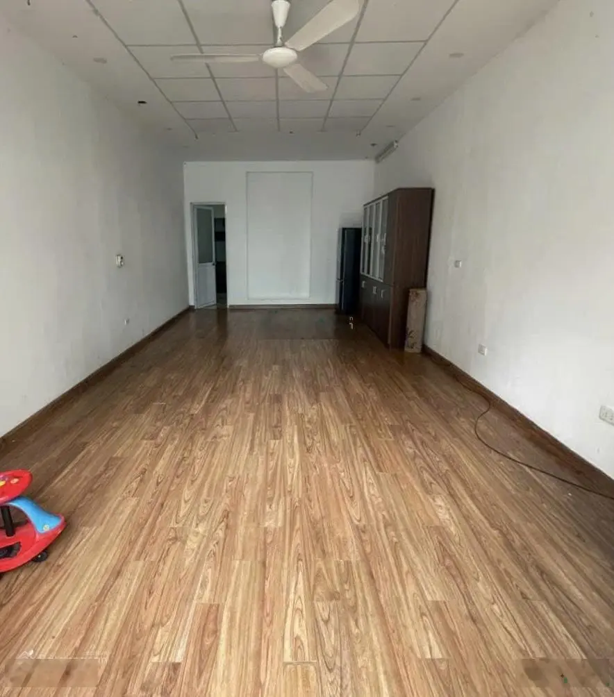 [ Bán nhà Ngọc Thuỵ ] Sẵn nhà 4 tầng, đường ô tô , mặt tiền hơn 4m , sân rộng