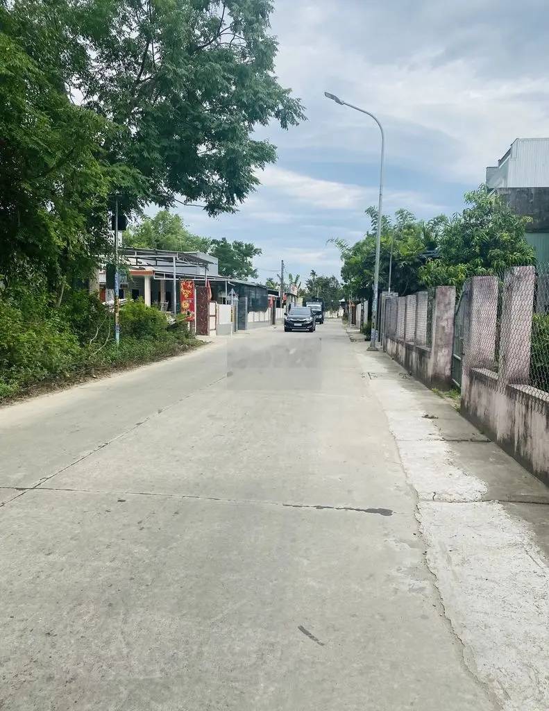 CHÍNH CHỦ CẦN BÁN GẤP LÔ ĐẤT SÁT TRỤC TRẦN PHÚ 33M CÁCH QL1A CHỈ 1KM