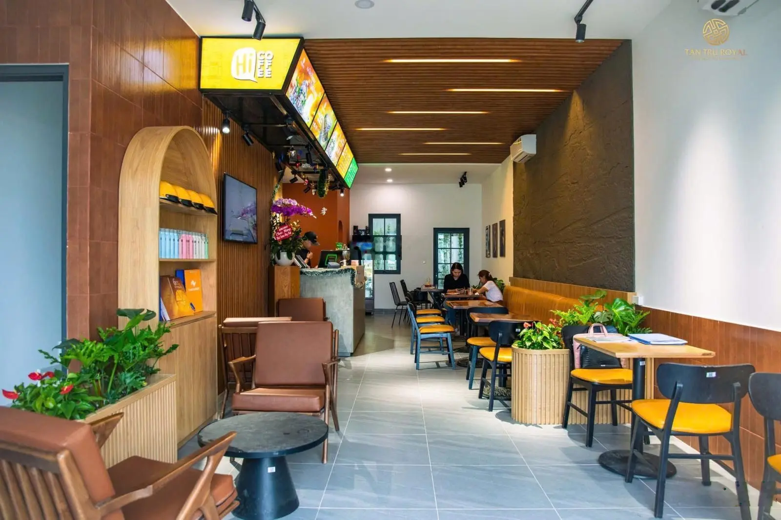 Shophouse TT Tân Trụ, 70m2 giá chỉ 2,6 tỷ, TT 20% nhận nhà, ngân hàng vay 70%, cam kết mua lãi 12%