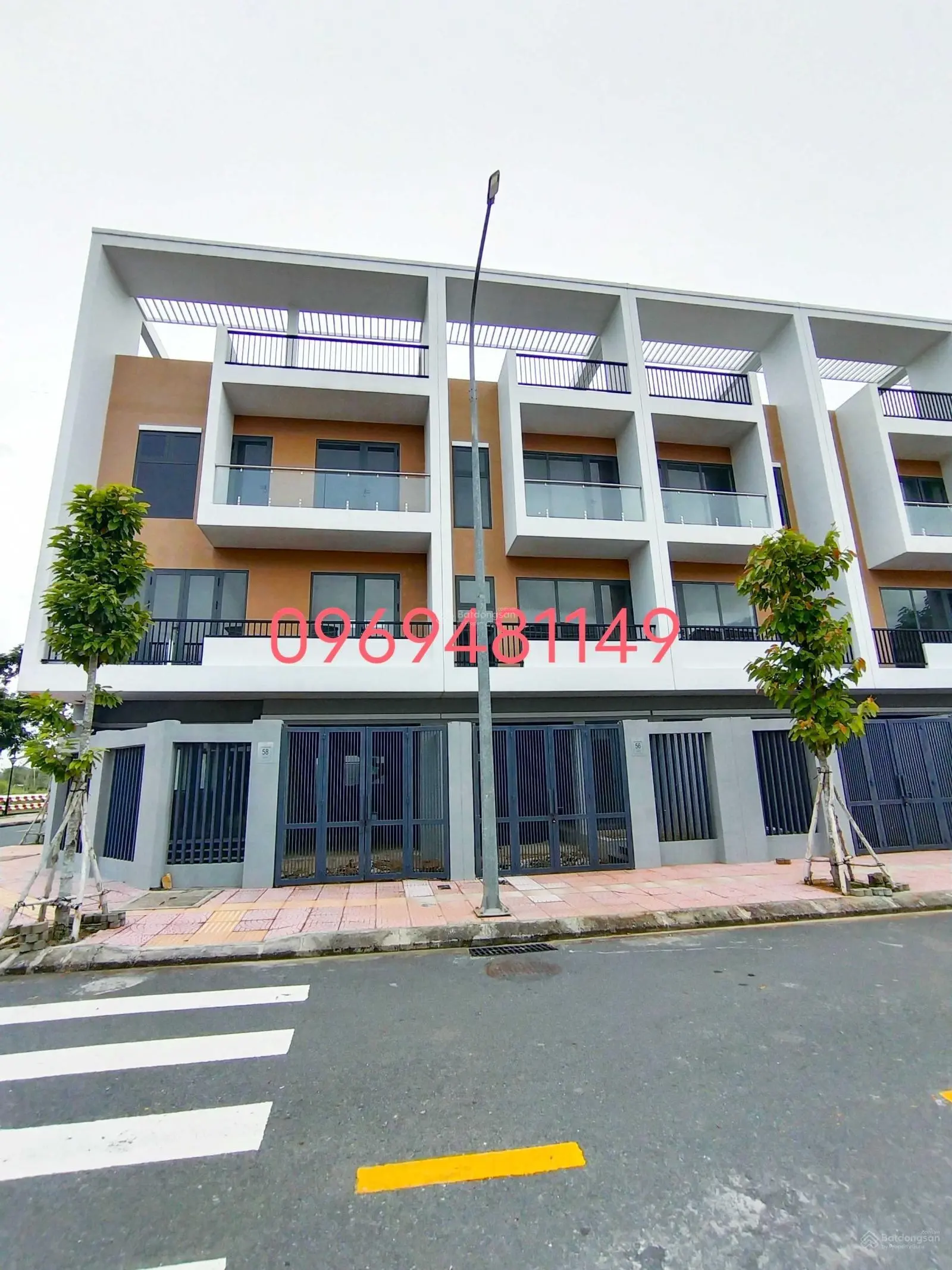 Nhà phố liền kề, phố thương mại, biệt thự