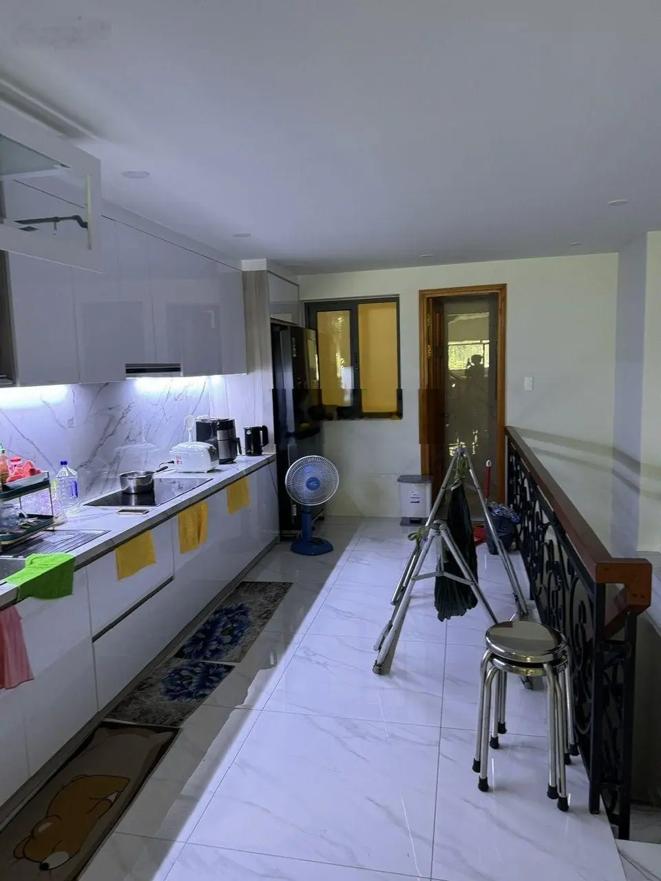 Bán gấp MTKD Lê Thiệt, DT 4x18, đúc 5 tấm, giá 10 tỷ TL
