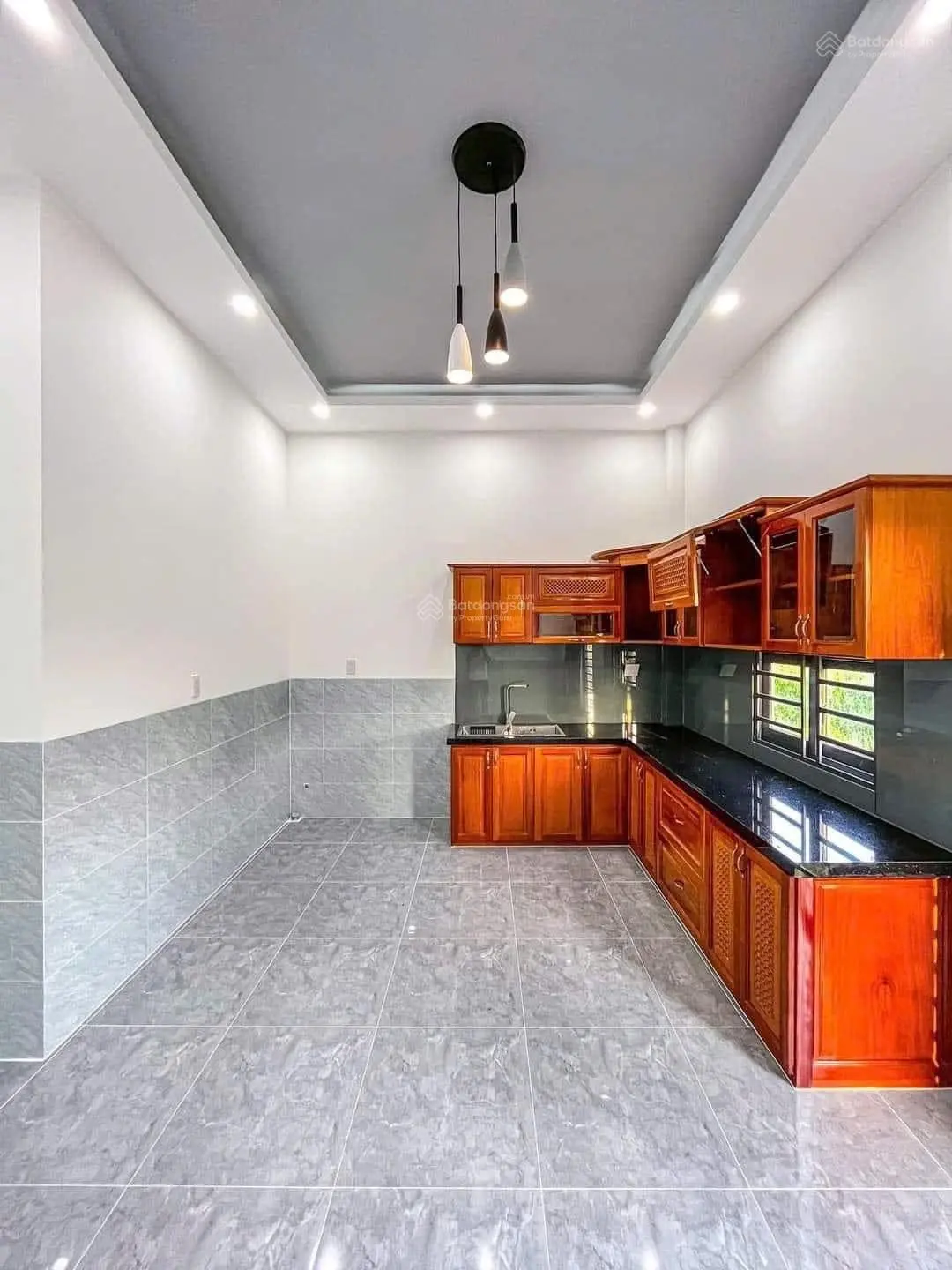 Bán nhà chính chủ 5x23m Trịnh Như Khuê chợ Bình Chánh giá ngộp 710 triệu SHR công chứng trong ngày