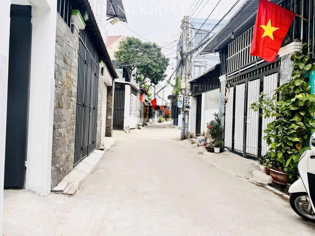 Nhà 2 tầng đường Tô Vĩnh Diện, kế bên Bcons Greenview, gần Big C, 69m2 đất giá chỉ 4tỷ2