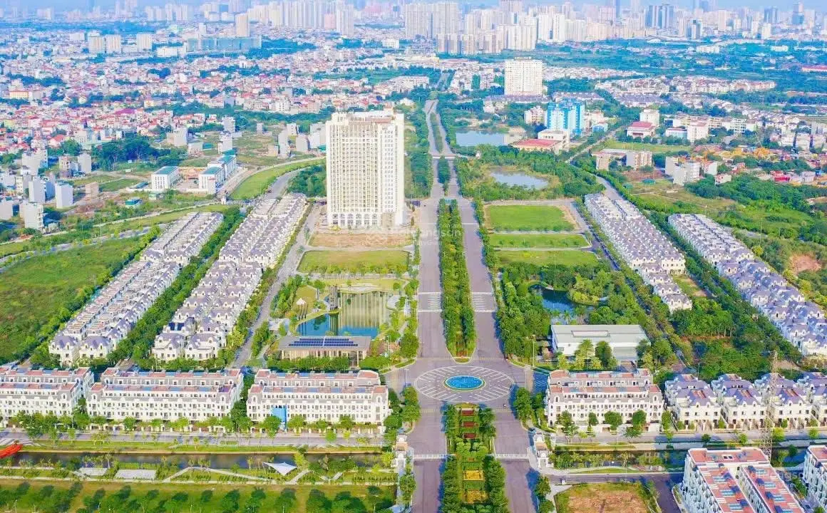 Siêu Phẩm Nhà Liền Kề! Bán Căn rộng 122m 4 tầng, giá đầu tư, tại An Lạc Green Symphony