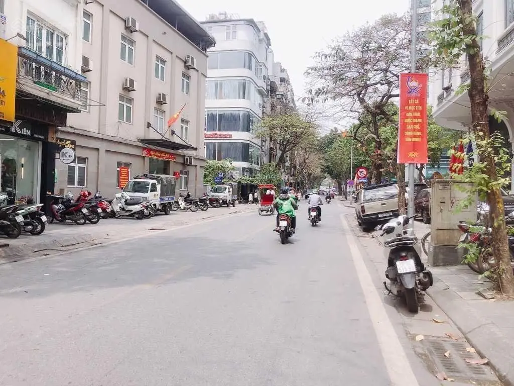 305m2 nhà MP Q. Ba đình gần hồ Trúc Bạch hiếm nhà bán - vỉa hè - toà building, khách sạn, nhà hàng