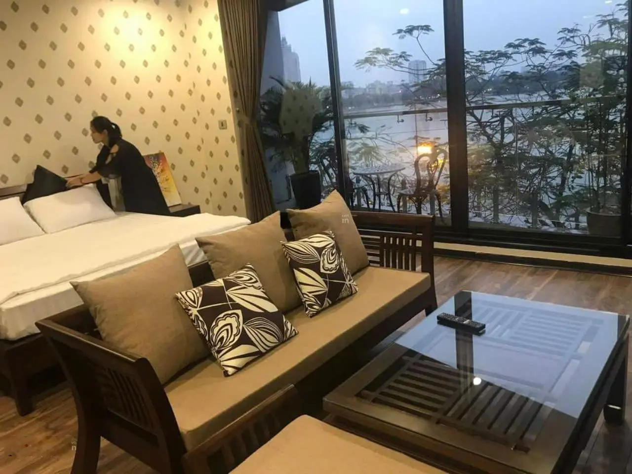 Mặt phố. Tây Hồ, Vũ Miên 80m2 x6 T MT 6,5m giá bán 66,8 tỷ