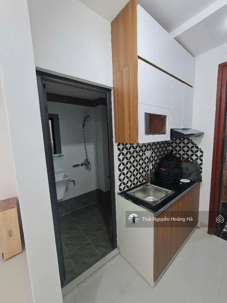 (Siêu phẩm) tòa Apartment 64m2 x 18P hồ Linh Quang - Cách hồ và bãi ô tô 30m. Dòng tiền 1,4 tỷ/năm