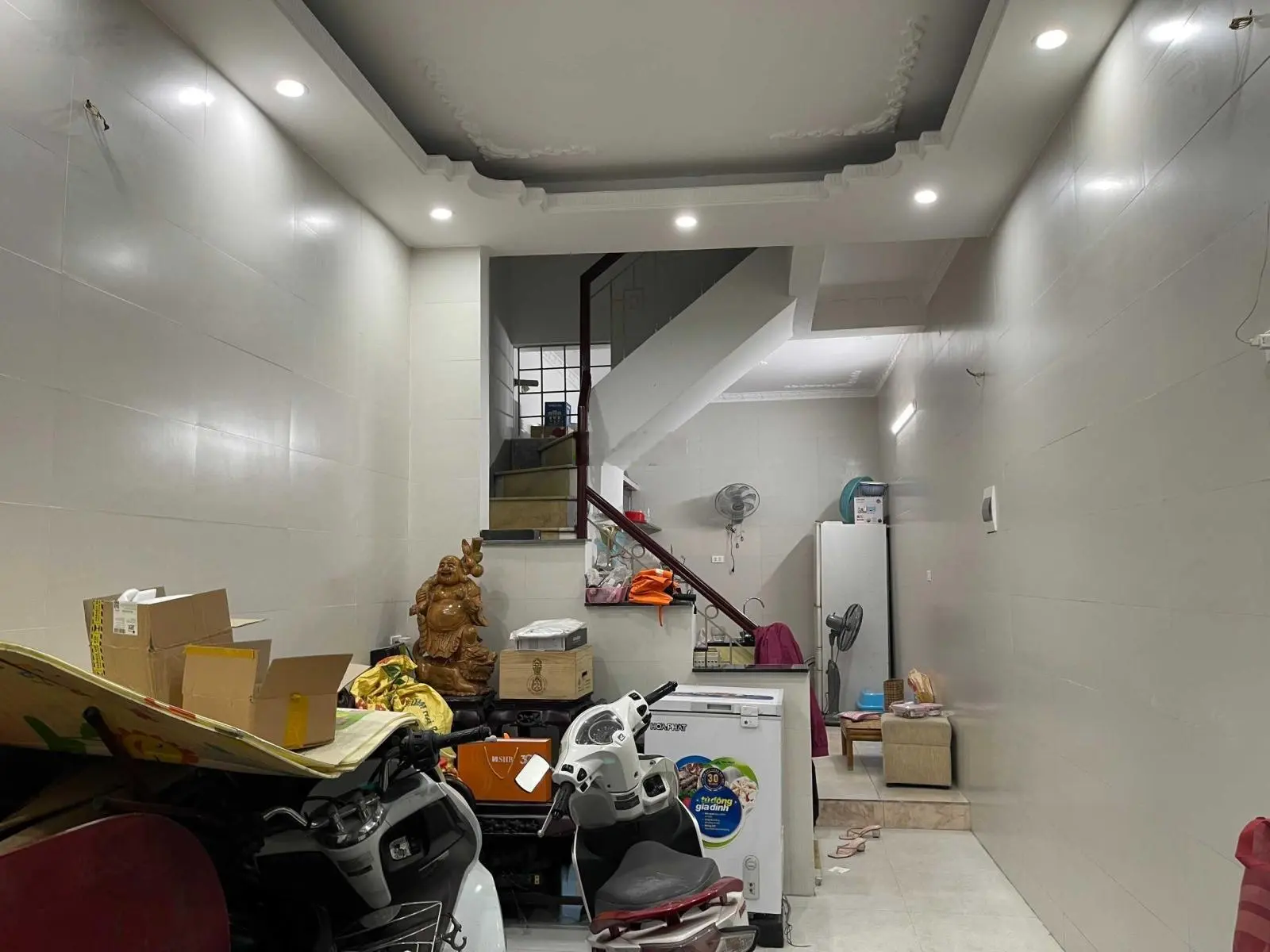 Bán Nhà Đẹp Ngõ Phố Thái Hà Quận Đống Đa Hà Nội DT 35m 5 Tầng MT 3,5mGiá 9,3 Tỷ Nhà vị trí đẹp