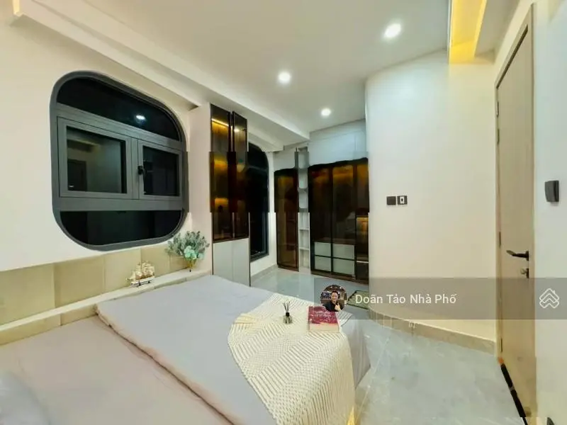 Căn góc cực hiếm hẻm ôtô ngay phố ẩm thực Phan Xích Long,Phú Nhuận Ngang 6m chỉ nhỉnh 8 tỷ siêu đẹp