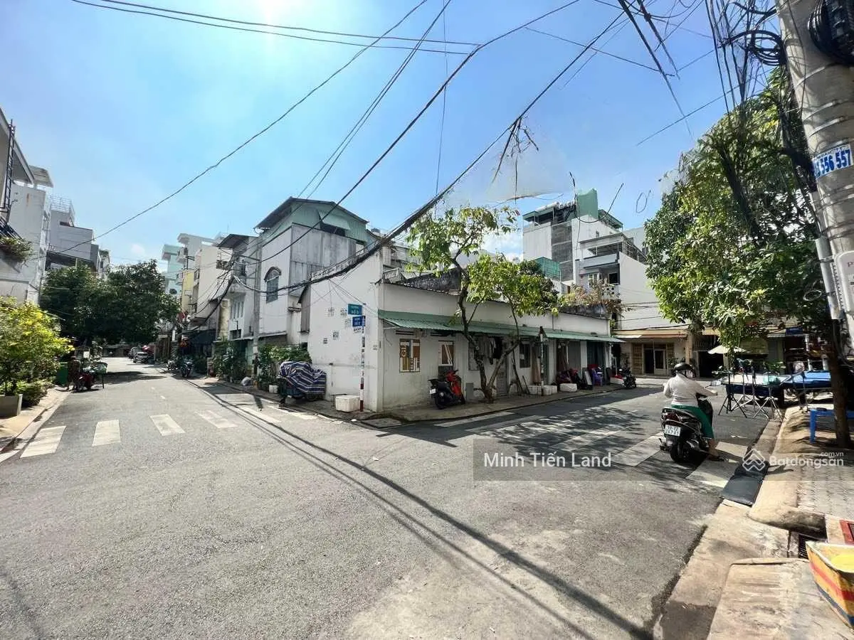Bán đất tặng dãy trọ 3 mặt tiền đường số KDC Lý Phục Man, Q7
