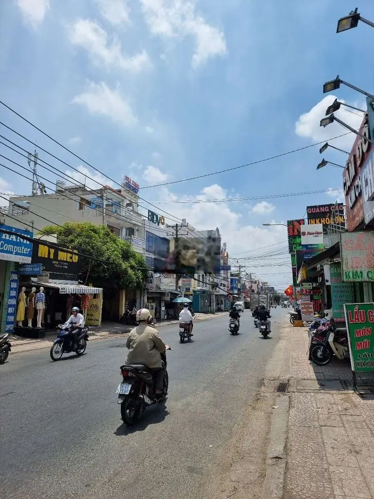 Nhà 5.3mx26m Mặt Tiền Đẹp Nguyễn Ảnh Thủ, P.Hiệp Thành, Q.12
