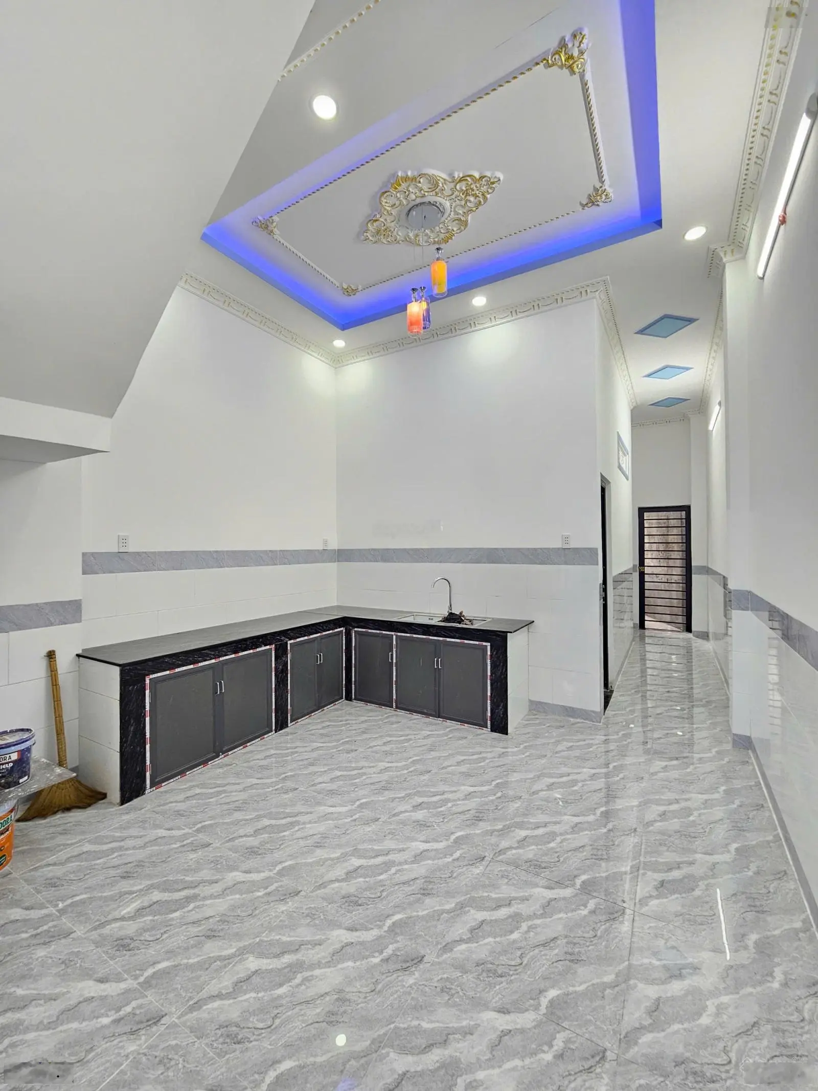 Nhà Có Phòng Ngủ Dưới: 2Tỷ950_92m2 Đường Ô Tô Nhà 1 Trệt 1 Lầu gần Ngã Tư Miếu Ông Cù, TP.Thuận An