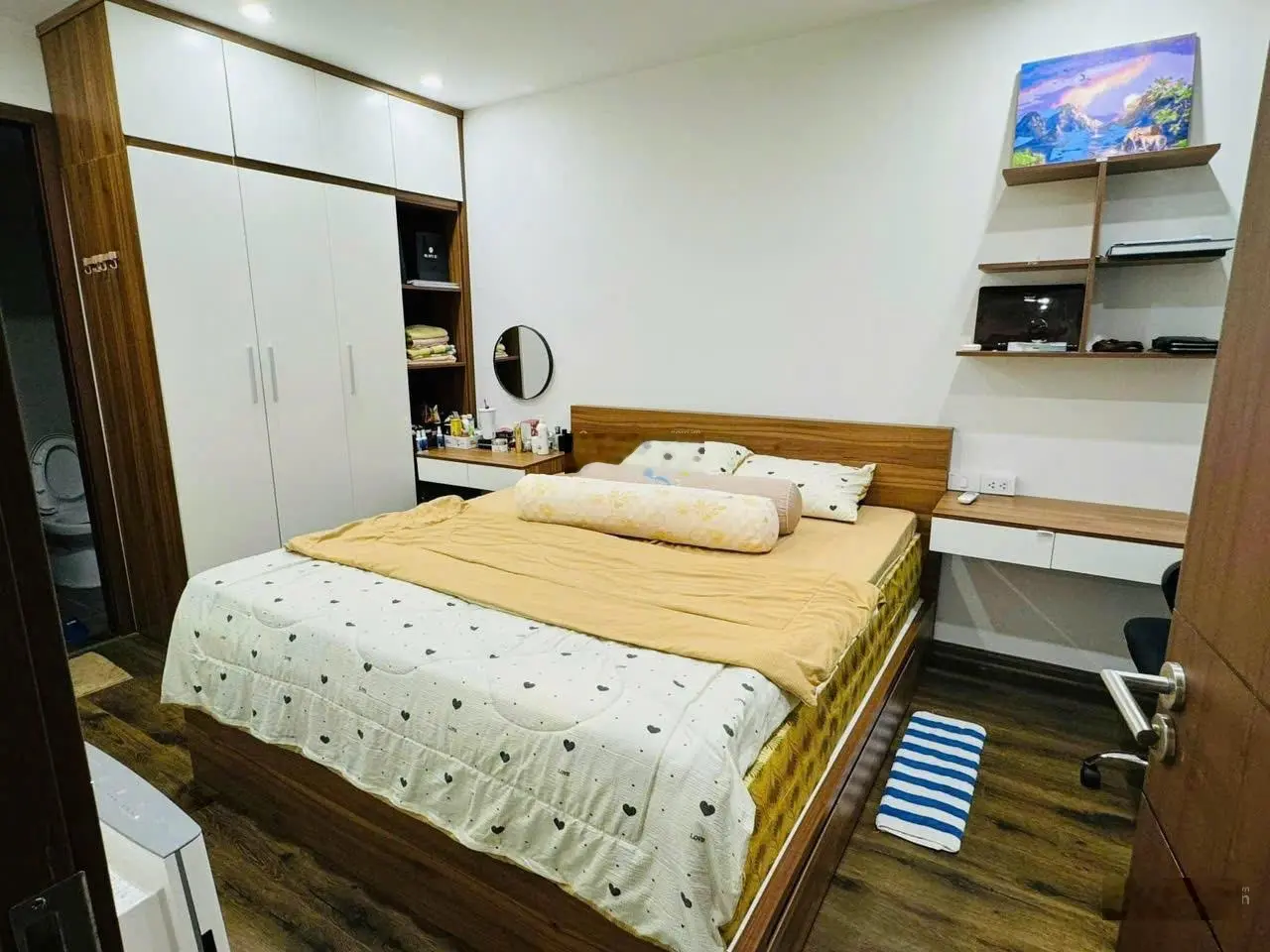 Chính chủ bán gấp căn 69,9m2 căn 2PN tòa Thăng Long Capital An Khánh, full đồ vào ở ngay