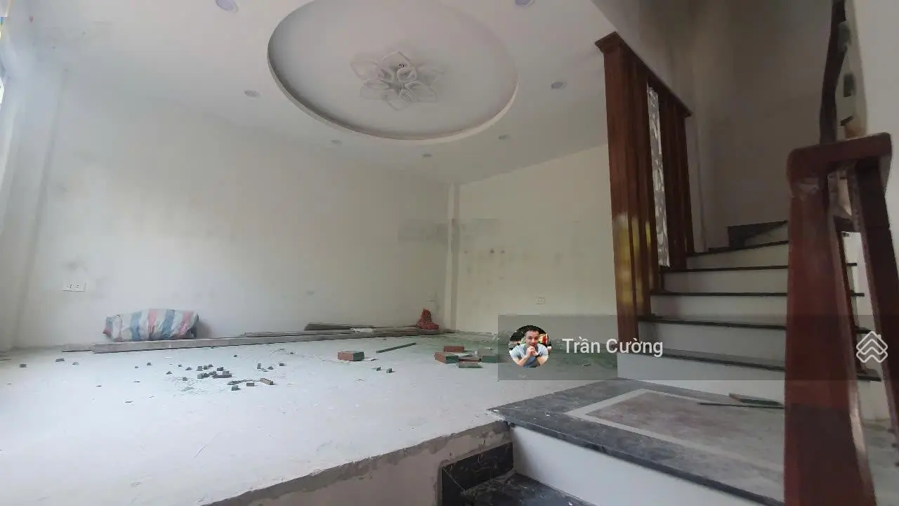 Bán nhà Hoàng Mai, lô góc, ô tô vào nhà, view hồ Linh Đàm, 37m2, giá tốt 6,8 tỷ