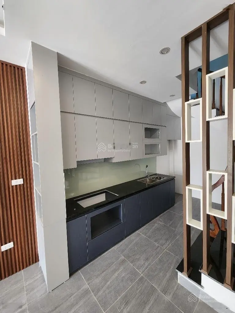 Bán nhà Tây Sơn, Đống Đa. 41m2 MT 4,5m giá chỉ 7,5 tỷ. Gần phố, ngõ rộng, ở ngay