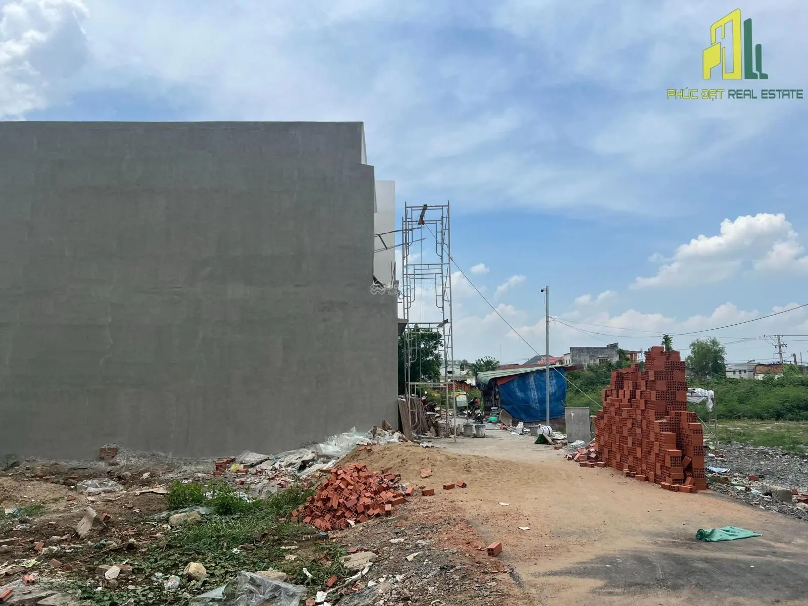 Bán căn nhà 1T1L 1 sẹc Nguyễn Thị Tồn p.Bửu Hoà đường 2 ô tô