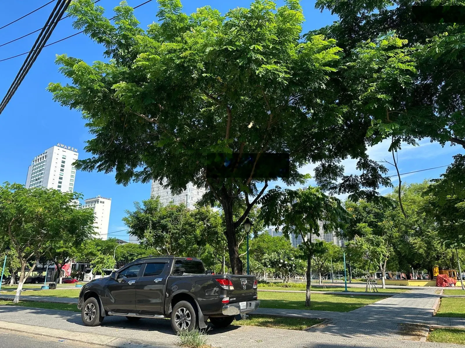 Bán lô đất 100m2 ngay sát công viên Hồ Nghinh, biển Phạm Văn Đồng với giá cực rẻ. Nhỉnh 8tỷ X