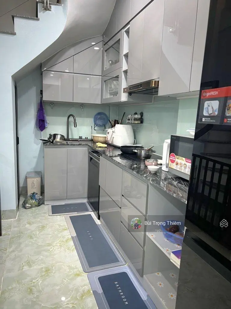 Bán nhà dân xây 6 tầng 4 phòng ngủ ở sài đồng, long biên ngõ thông full nội thất sổ đỏ chính chủ