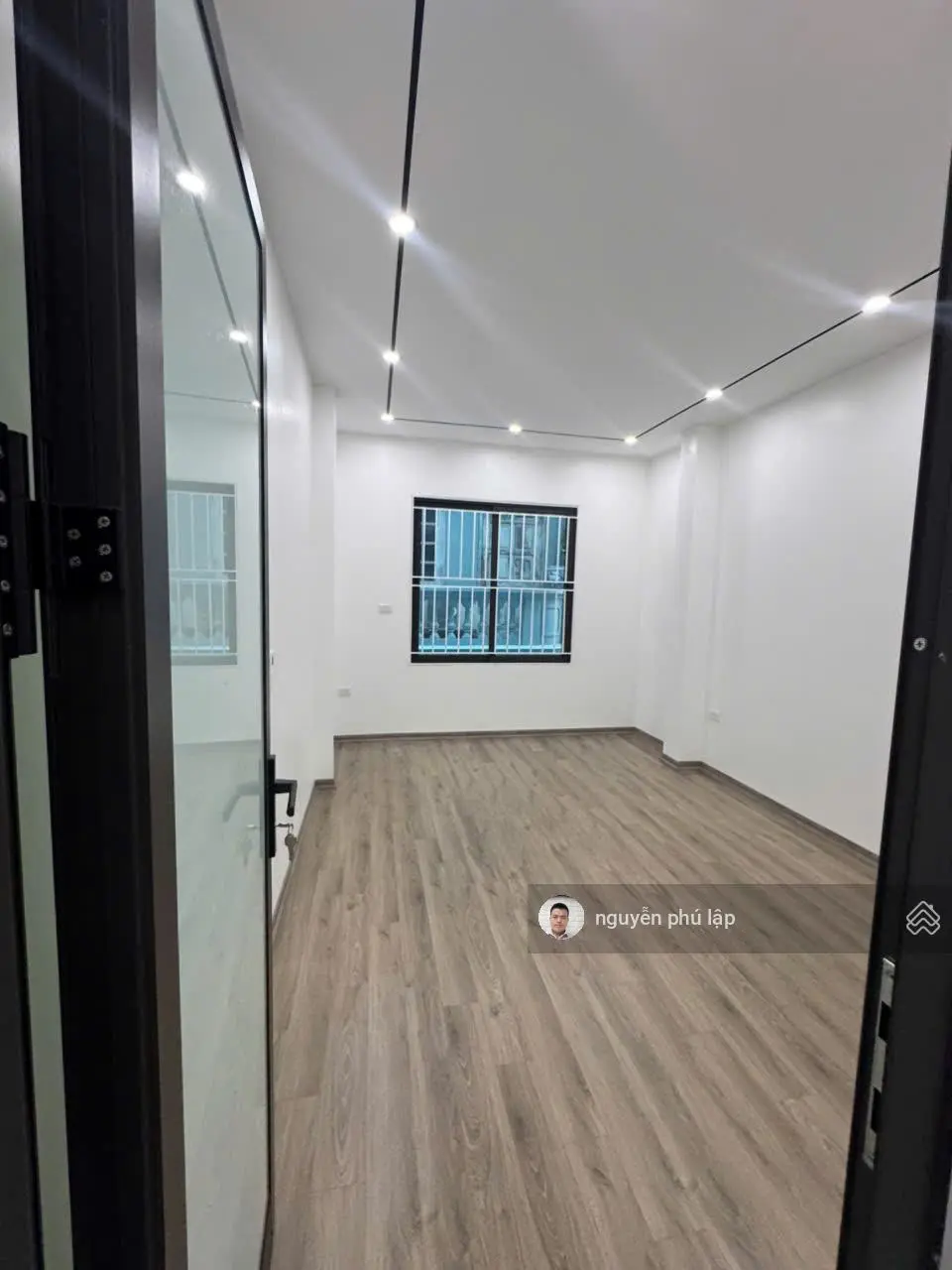 Cực hiếm! Chủ nhà bán gấp dọc Đại Lộ Thăng Long 3T*42m2, cách Mỹ Đình 10km giá 3,5 tỷ