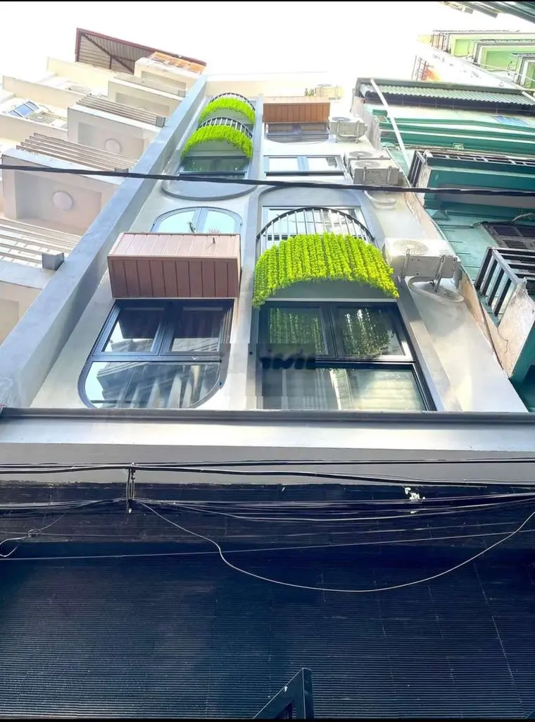 Chính chủ bán nhà Trần Duy Hưng diện tích 63m 7tầng thang máy.