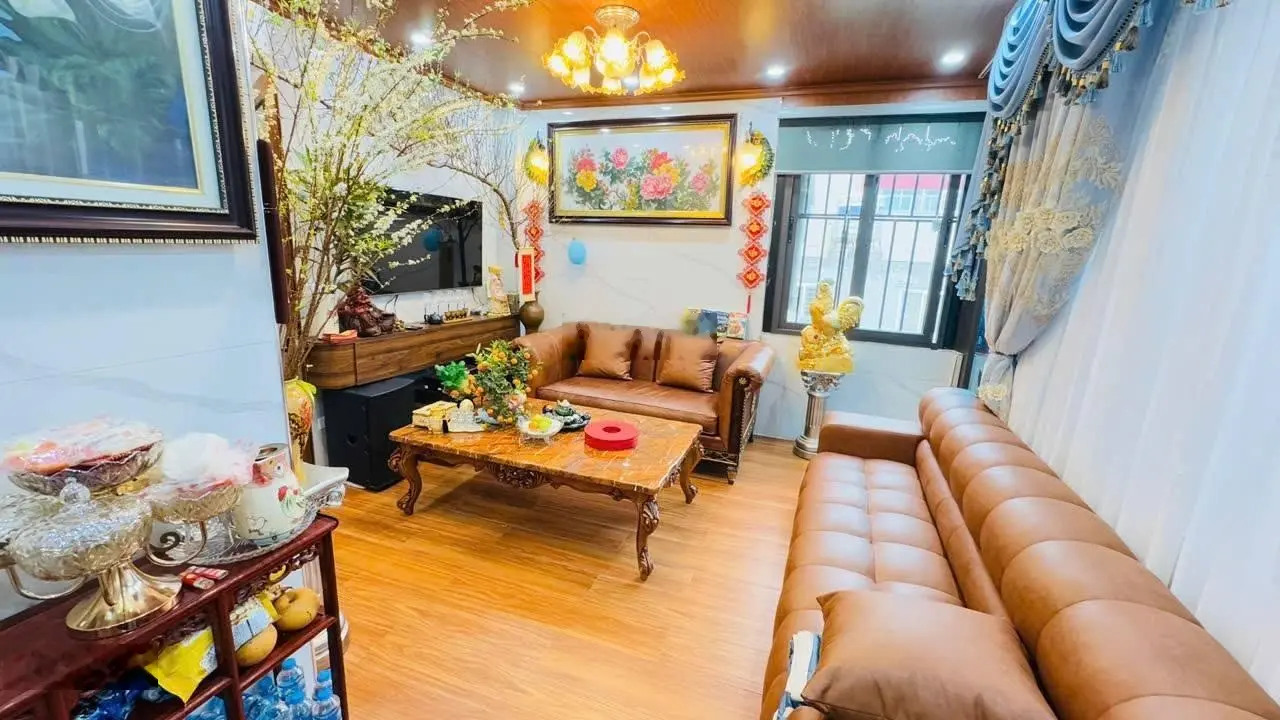 Siêu phẩm phố Chùa Láng, ô tô, vỉa hè, 8 tầng thang máy, KD vừa ở vừa cho thuê ổn định 50tr/tháng