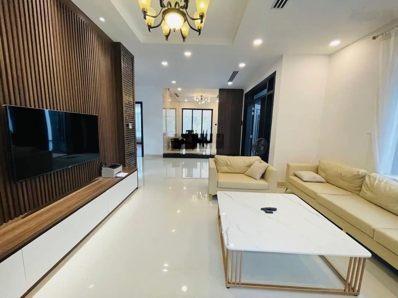 Bán biệt thự Vĩnh Điềm Trung, 15 tỷ, 290m2, sổ hồng hoàn công, giá ưu đãi bán rẻ trước tết