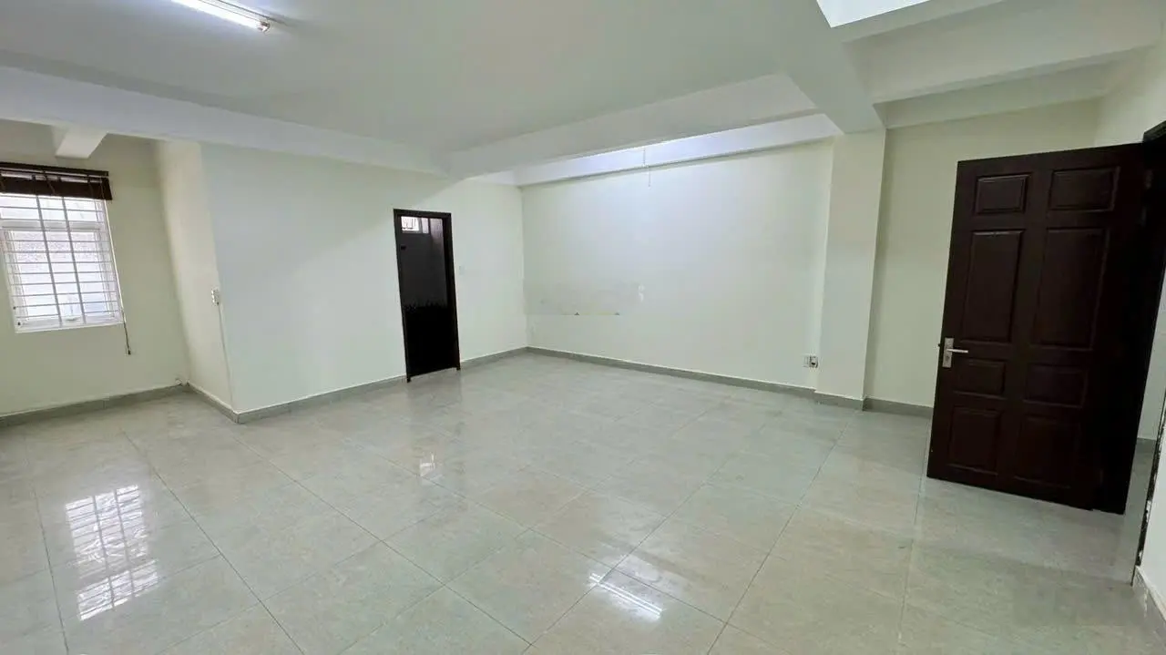 Bán nhà mặt phố giá siêu hời chỉ 24,5 tỷ tại đường Hoàng Quốc Việt, Quận 7 132m2 có sẵn HĐT 55tr/th