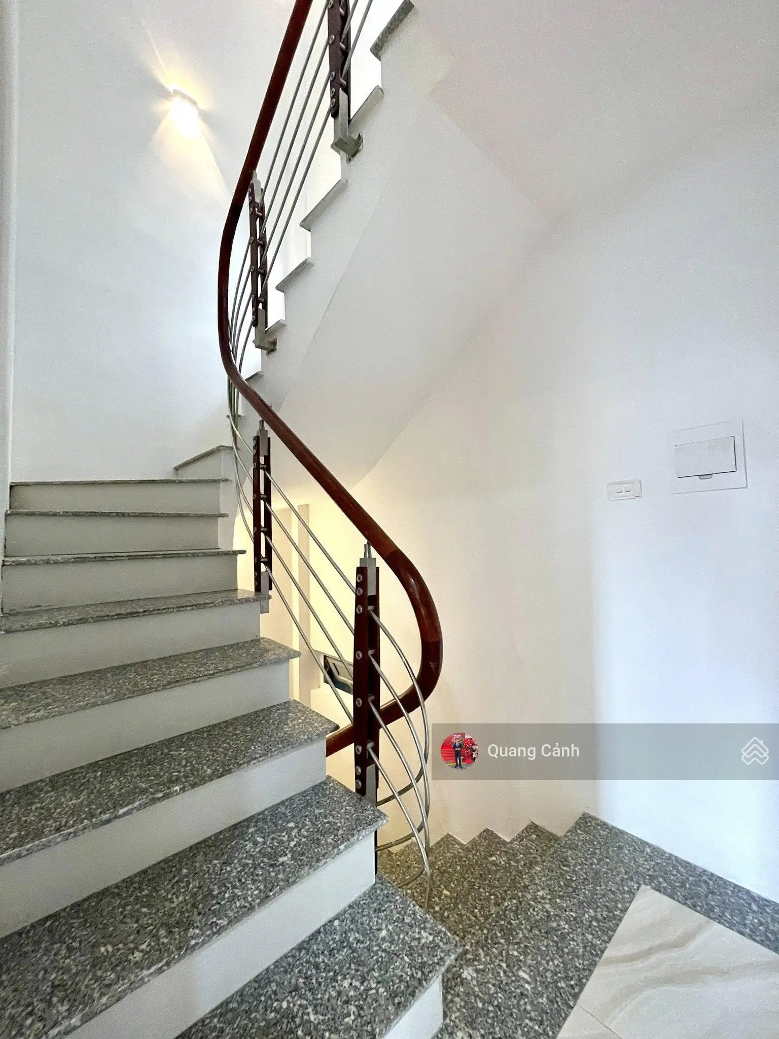 Nhà mới đại la full nội thất - lô góc - sổ đẹp - sân rộng miên man - khu vực dân trí cao -