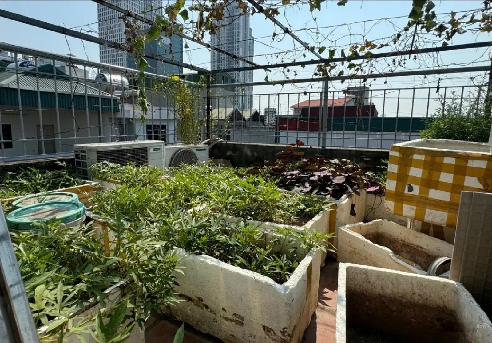 Nhà đẹp, dân xây tại Phú Đô, 45m2 5 tầng, nhà sát phố ngõ thông, nội thất đẹp ở ngay, giá 7,95 tỷ