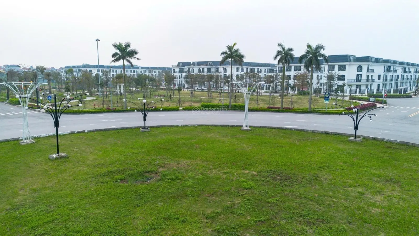 Bán gấp! Liền kề NV-06 mặt đường 24m tại HUD Me Linh Central, 6m mặt tiền, giá tốt vào tiền tiến độ