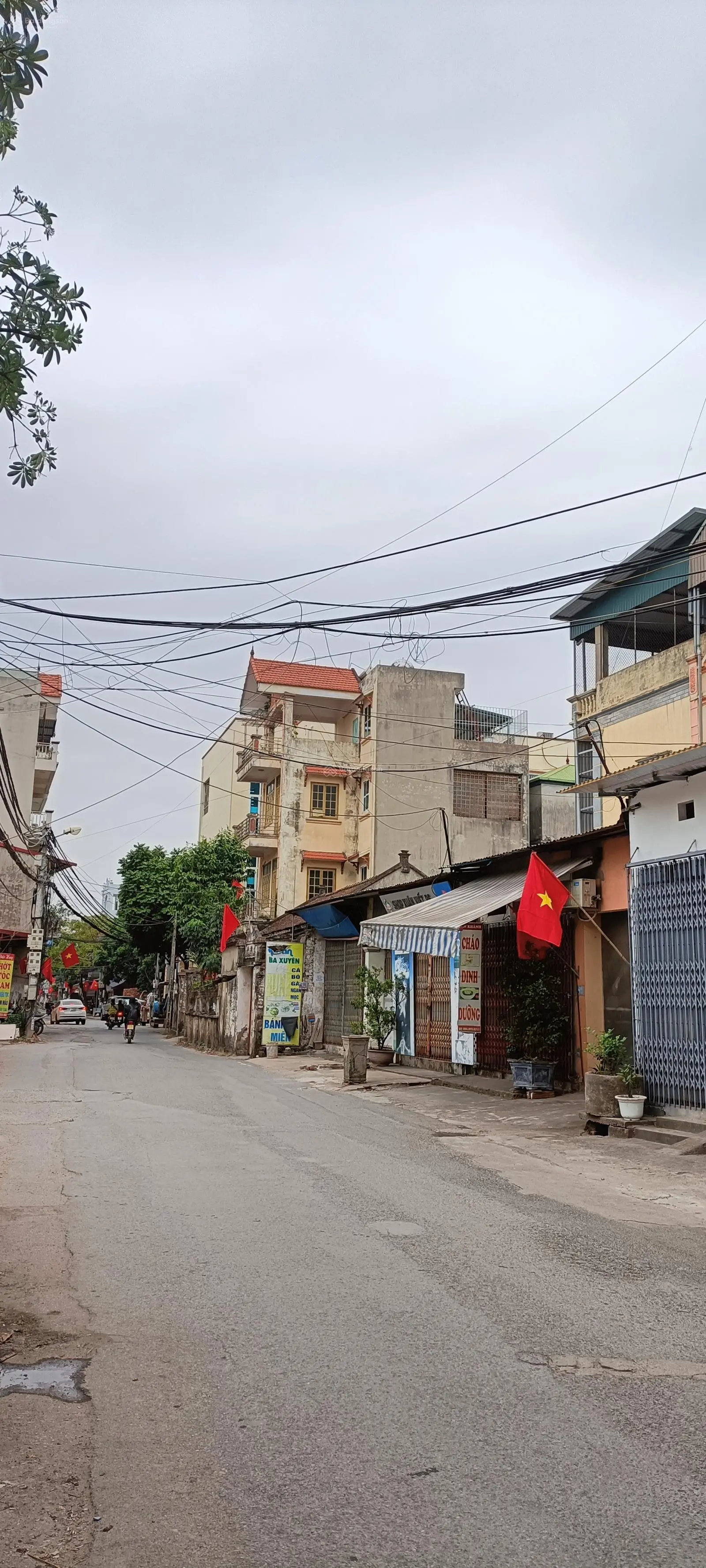 Siêu phẩm Phú Lương, Hà Đông, 46m, 5 tầng, giá 4,9 tỷ Ô tô 7 nằm trong nhà, kinh doanh