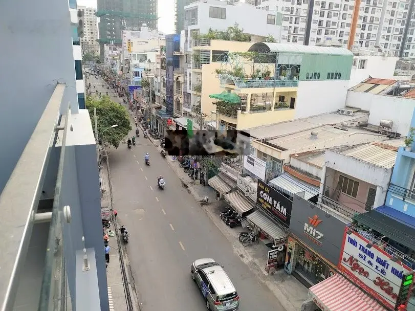 Bán tòa nhà buidling ngay Sài Gòn Pear Plaza _ DT 4,5 x 15 -6 Tầng,TM - HDT 100 Triệu - Chỉ 20 Tỷ
