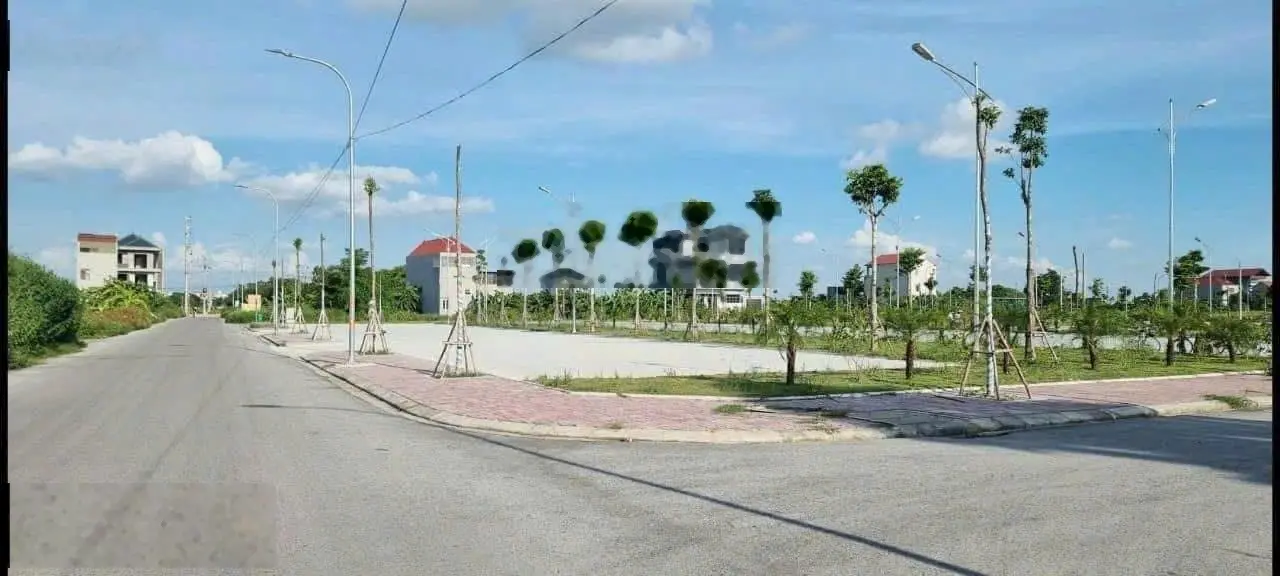Đất trong khu giãn dân, diện tích 160m2, mặt tiền 10m, đường rộng 8m, tiện ích gần trường học, chợ