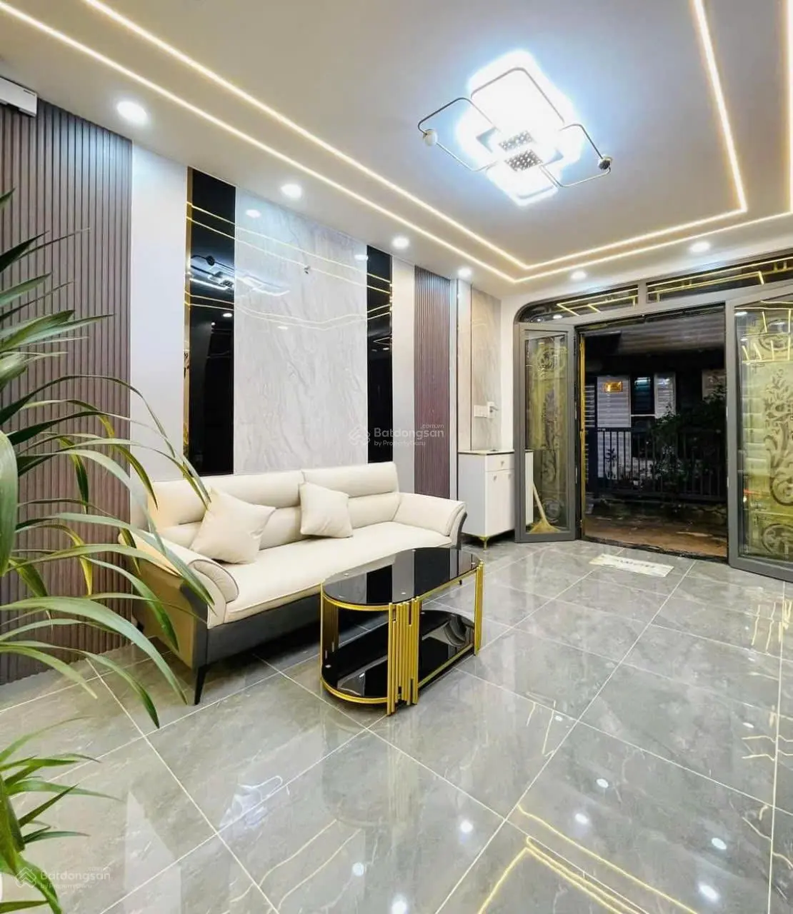 Mới - rẻ - đẹp- đã có mặt tại bình chánh với căn nhà 75m2 chỉ với 2 tỷ 650. nhanh tay thôi nào.