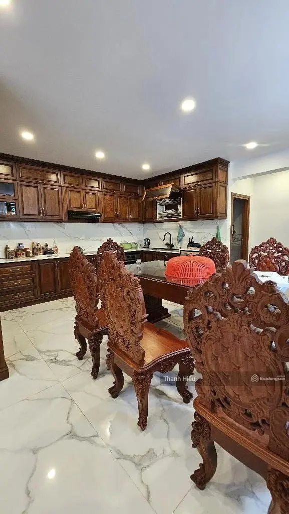 BIỆT THỰ ĐẸP NHẤT KHU KIỀU ĐÀM - 5TẦNG -LÔ GÓC - HẦM -THANG MÁY - KẾ BÊN HIMLAM - TRẦN XUÂN SOẠN Q7