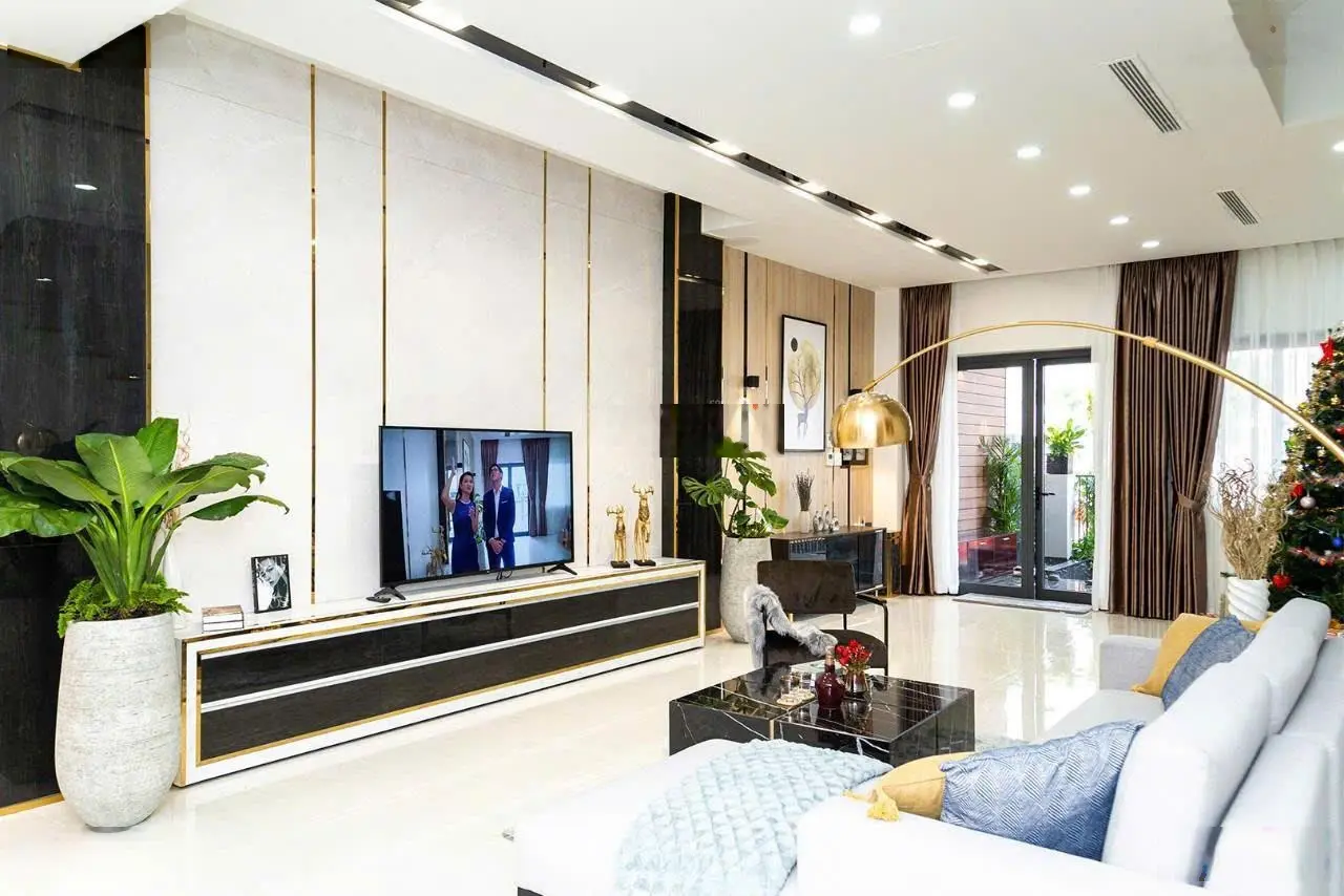 Bán nhà view sông bến lức, sổ hồng riêng, ngân hàng hổ trợ 70%, khu dân trí cao, an ninh 24/7