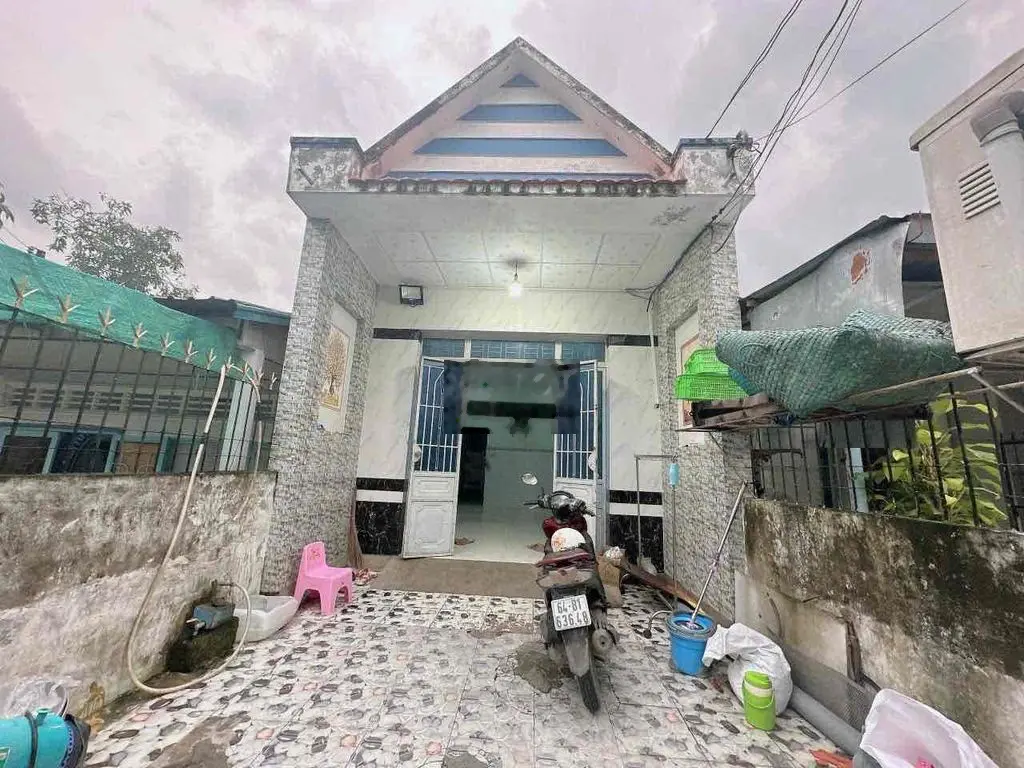 Nhà cấp 4 mặt tiền đường hoàng Hoa Thám TP Vĩnh Long