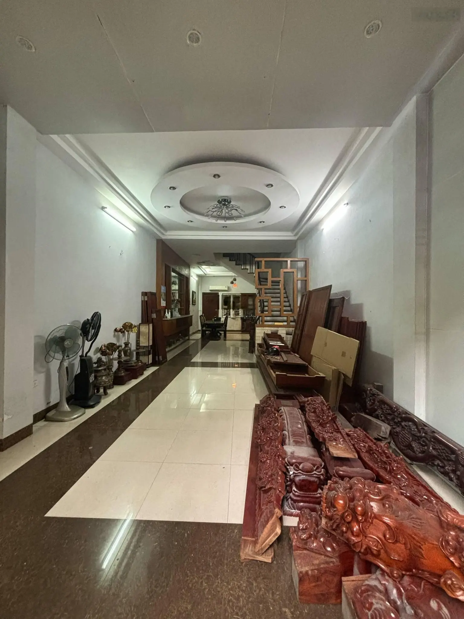 Chính chủ bán nhà ngõ 12 Nguyễn Văn Huyên, Cầu Giấy - kinh doanh - ô tô tránh - 76m2 - 5 tầng.