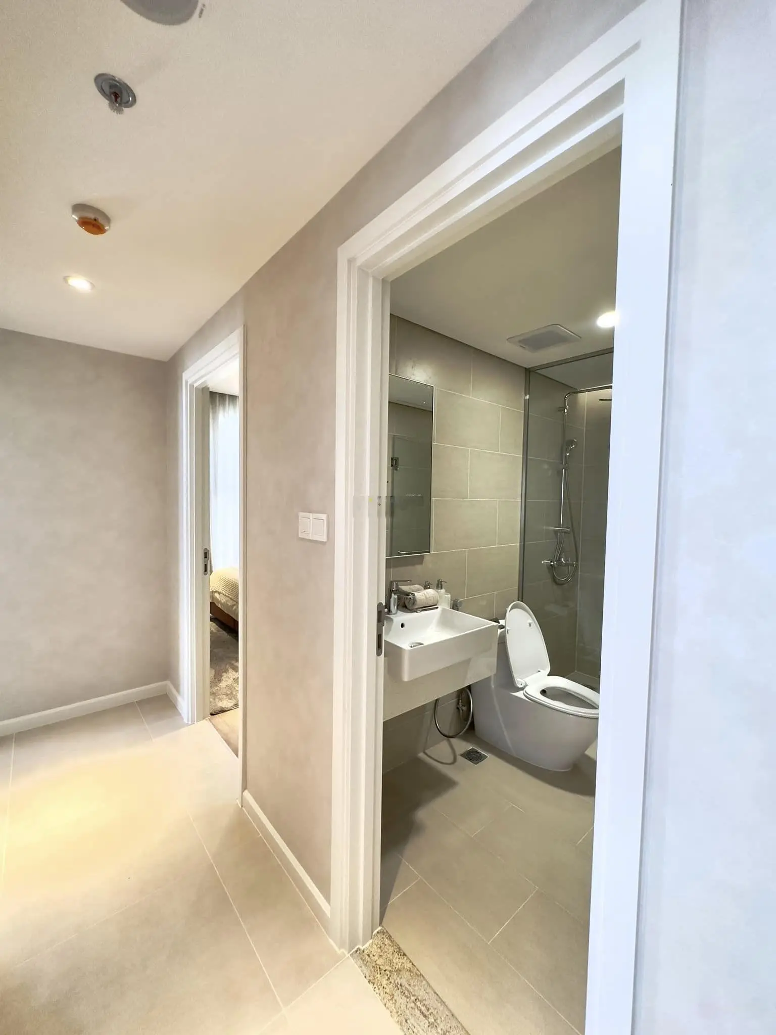 Chính chủ Bán căn hộ Urban Green 2PN 2WC 65m2 3.9 tỷ, bán giá gốc thu hồi vốn