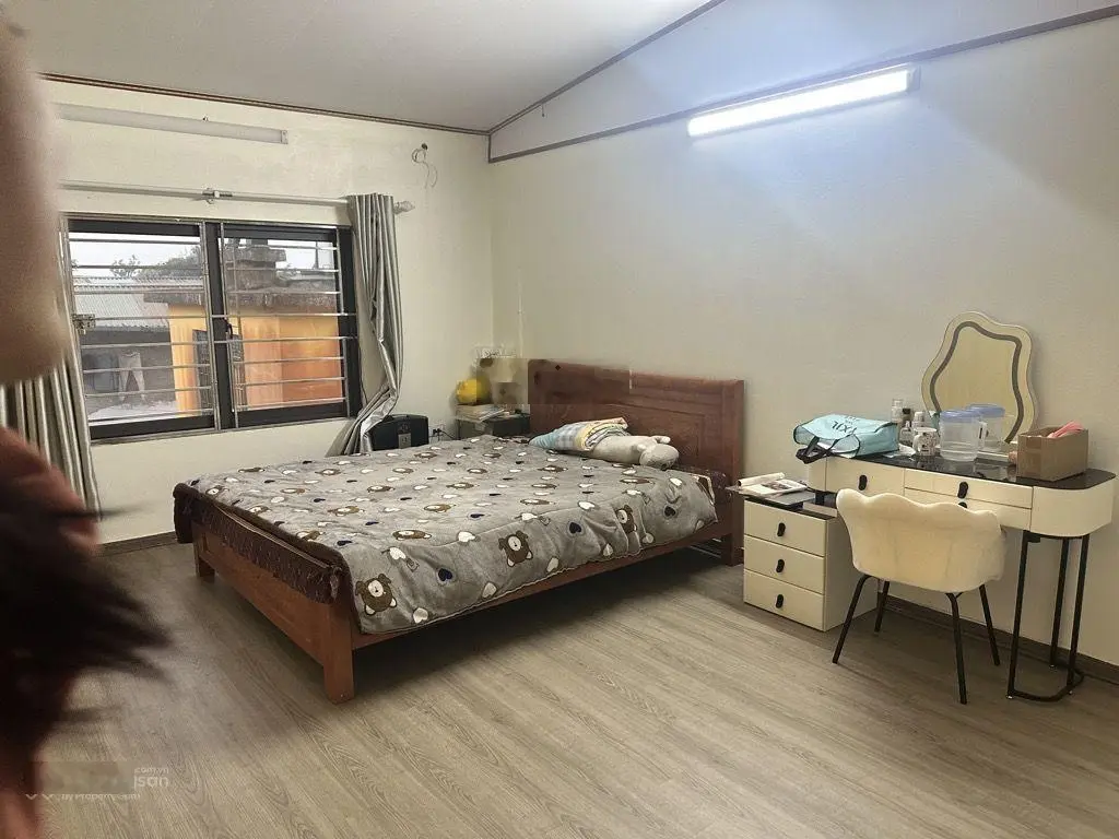 Nhà mặt phố Thạch Cầu, Long Biên, KD đỉnh, tương lai view KĐT sinh thái ven Sông Hồng