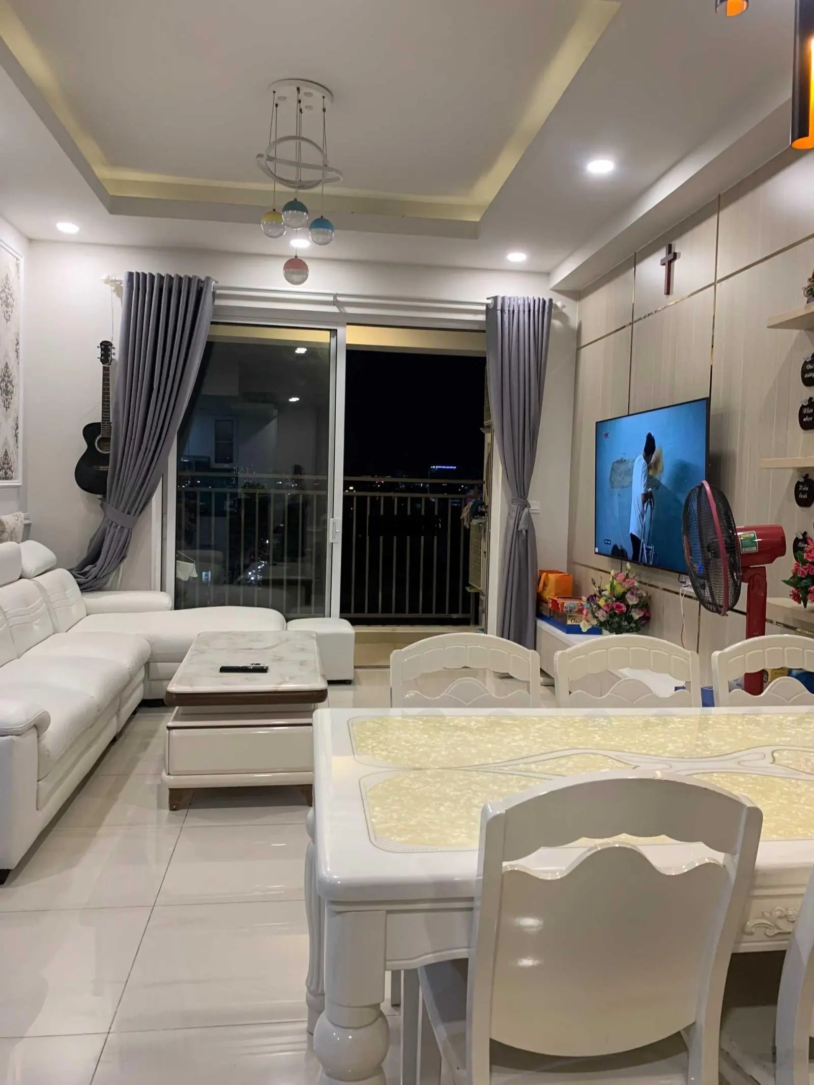 Bán căn hộ RichStar 83m2 (3PN 2WC) full NT giá 3tỷ4, LH 0396 506 *** PKD Phước Việt