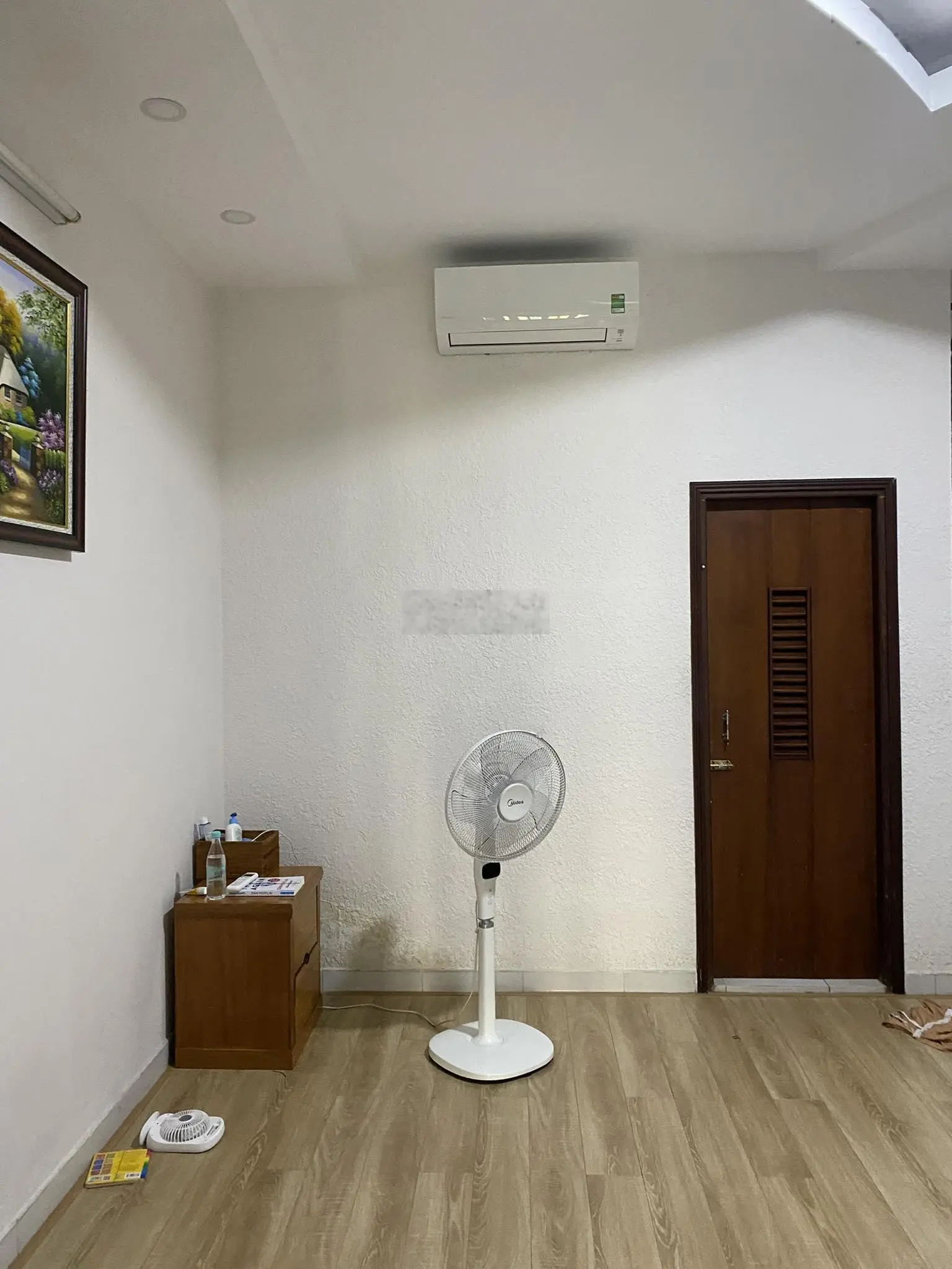 Duy nhất căn nhà mặt tiền đường Tân Thới Nhất 21 cần bán. Khu dân trí cao, an ninh. Giá cực tốt
