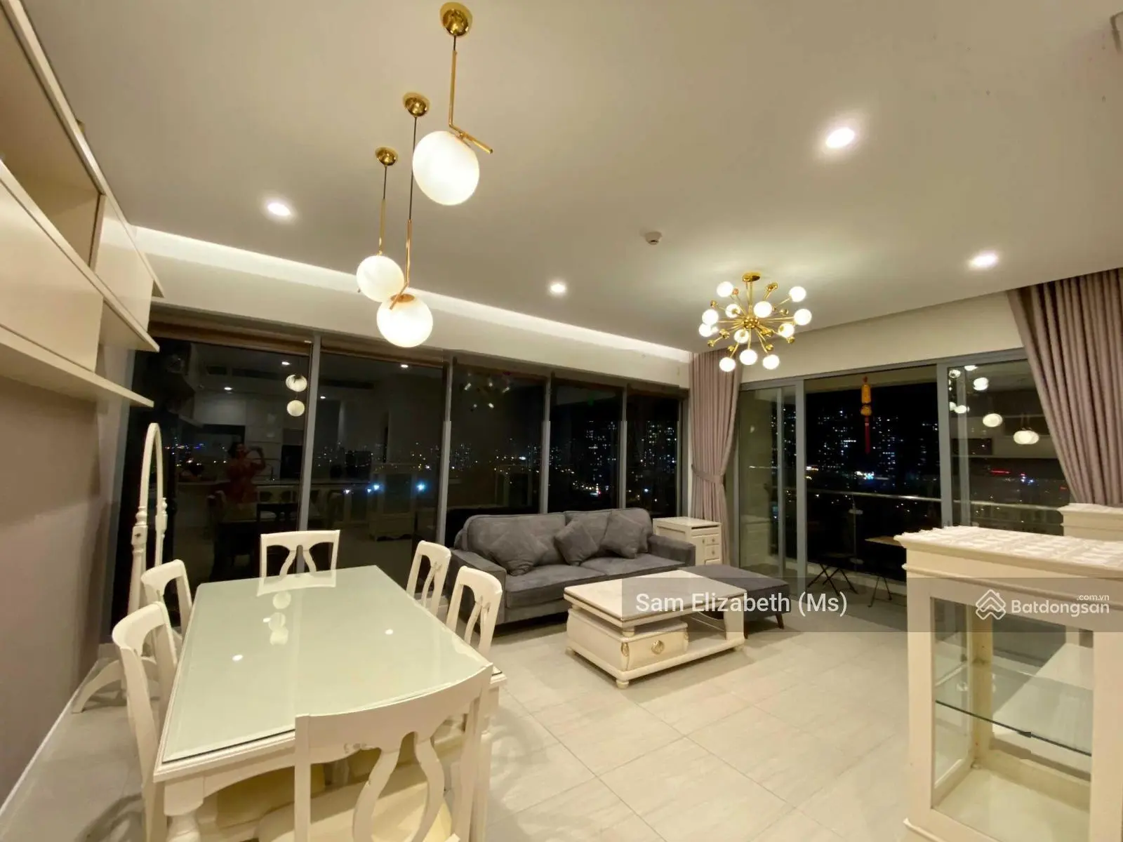 Ở đây sưu tầm toàn nhà đẹp - 3 phòng ngủ - 118m2 - lầu cao view sông + SG LM81, giá thật 12 tỷ