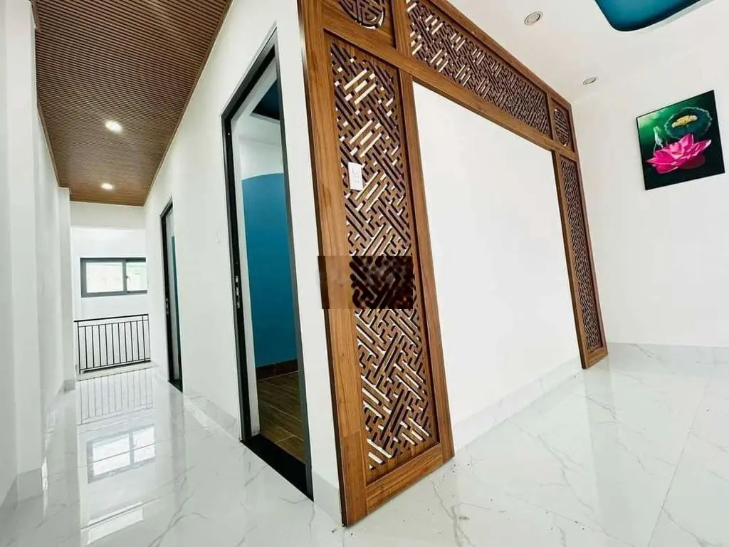 Nhà sổ riêng, 1 căn *** gần trường lái Bửu Long.