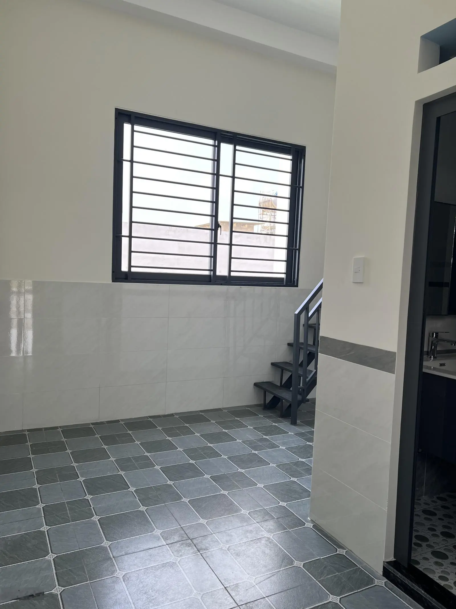 Cần Bán Căn Nhà Mới Hoàn Thiện Giá Rẻ Tại TP Dĩ An Bình Dương