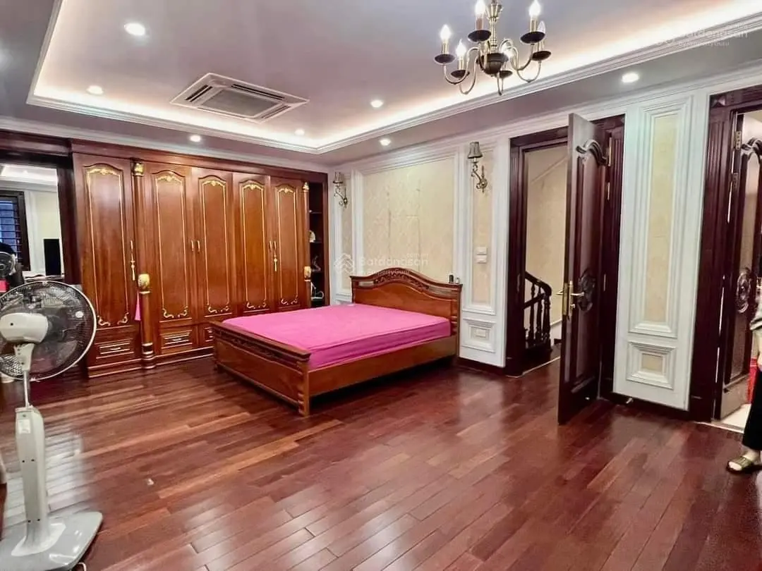 Bán nhà Bộ Công An Nghĩa Tân, Tô Hiệu Cầu Giấy 62m2 thang máy, 2 mặt ngõ, ô tô 15,3 tỷ, đẹp lắm