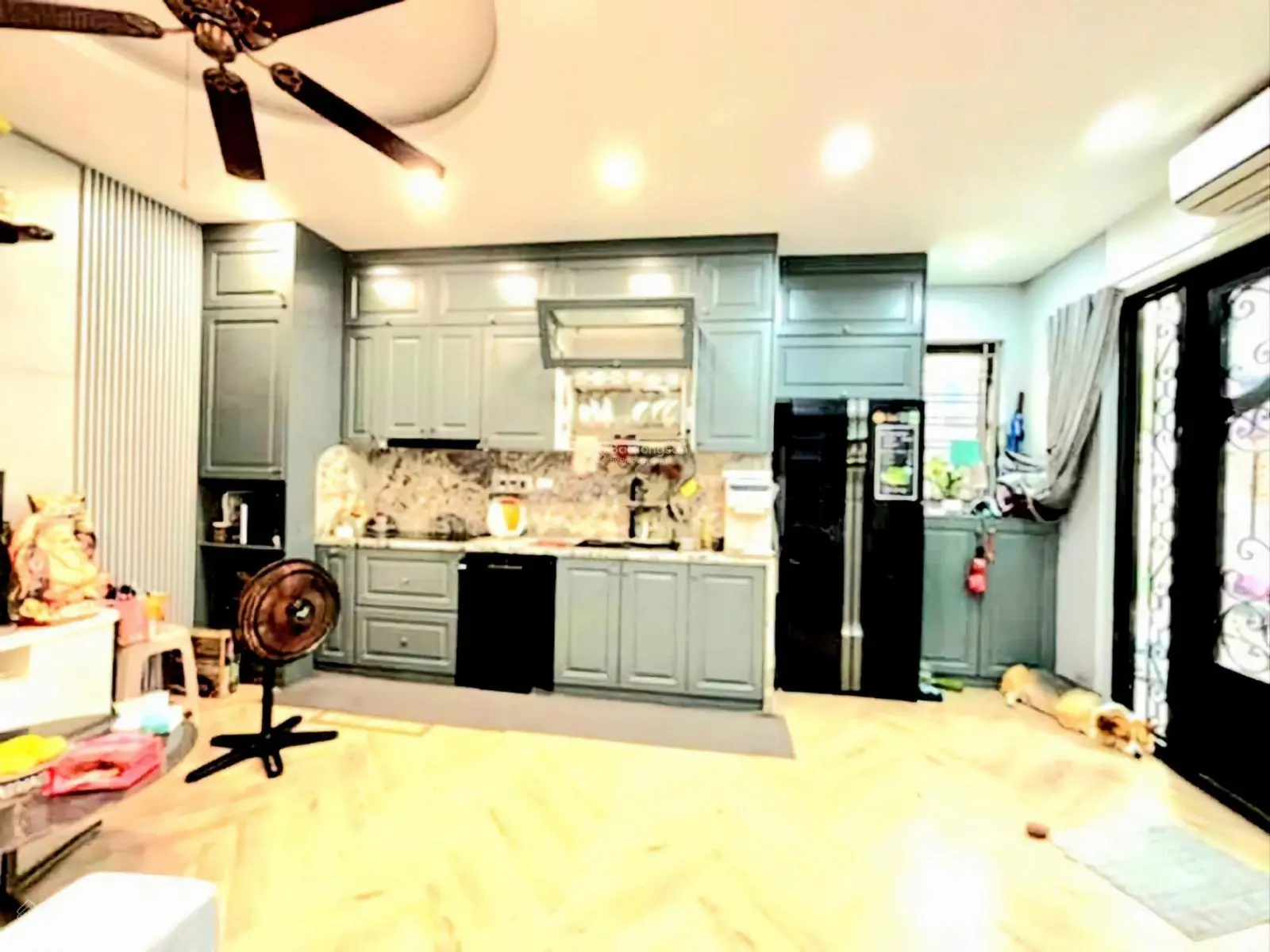 BÁN NHÀ PHỐ CỔ SIÊU ĐẸP ĐÀO DUY TỪ, DT:36MX5TẦNG, MT: 4,5M, GIÁ CHỈ: 13,9TỶ.