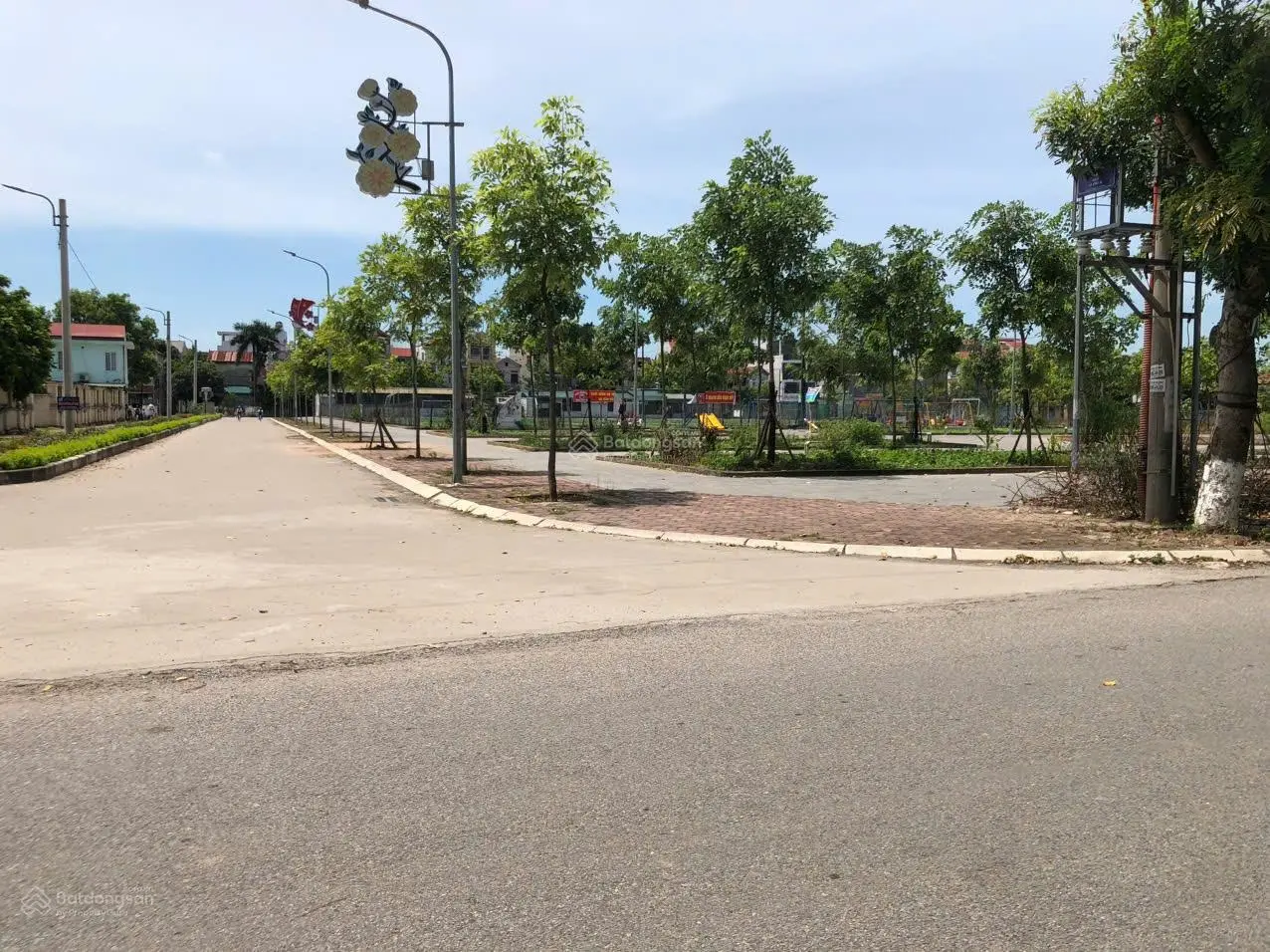 THÔN ĐOÀI - NAM HỒNG 62M NGÕ THÔNG OTO, ĐẤT PHÂN LÔ, CÁCH 20M RA ĐƯỜNG OTO TRÁNH GIÁ 3,X TỶ
