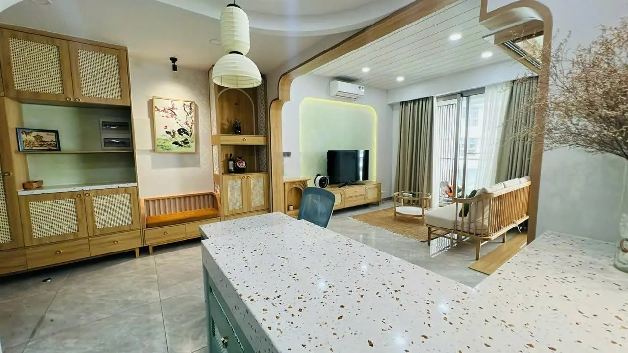 Kẹt tiền cần bán gấp Midtown The Peak 2PN full nội thất - ôxe hầm giá 7.3tỷ. LH 0933 233 *** Ngọc Hân