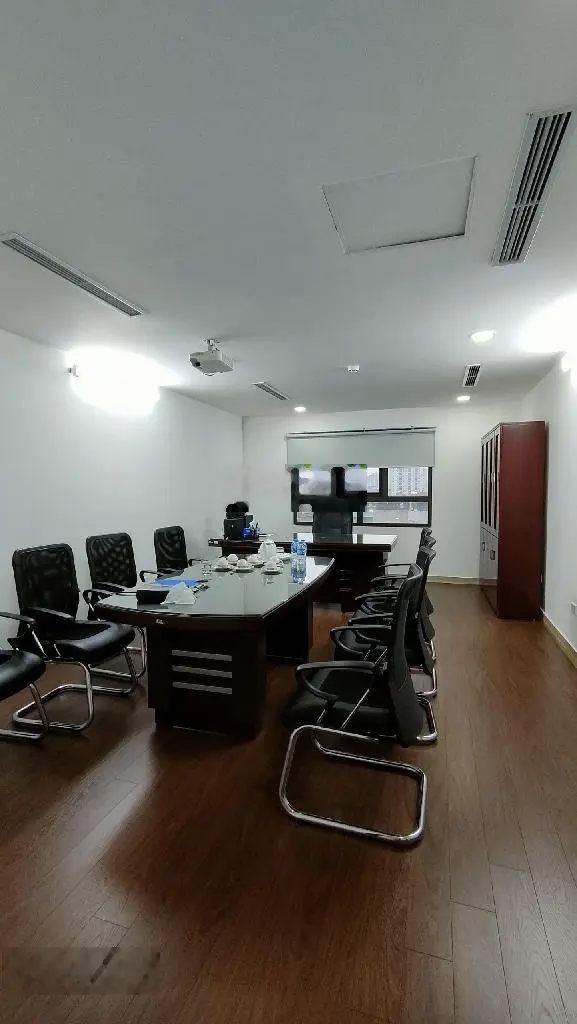 Toà10 TẦNG- Đống Đa, 2 thang máy, 2 thang bộ,hệ thống PCCC,giấy phép XD đầy đủ, dòng tiền 10tỷ/năm.